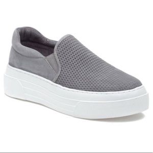 J/Slides Aileen Perforated Gray Platform Sneaker Sz:7